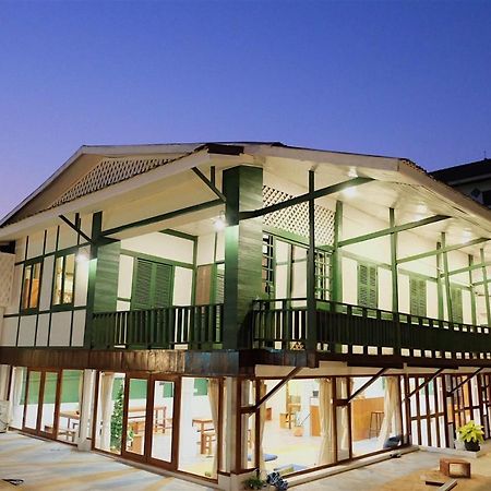 Barn Laos Hostel Vientiane Exterior foto