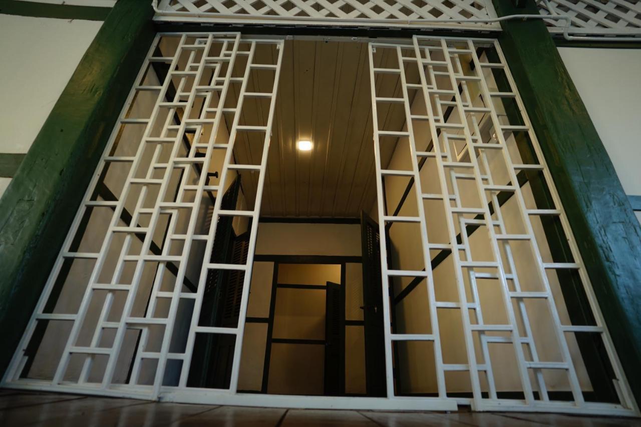 Barn Laos Hostel Vientiane Exterior foto