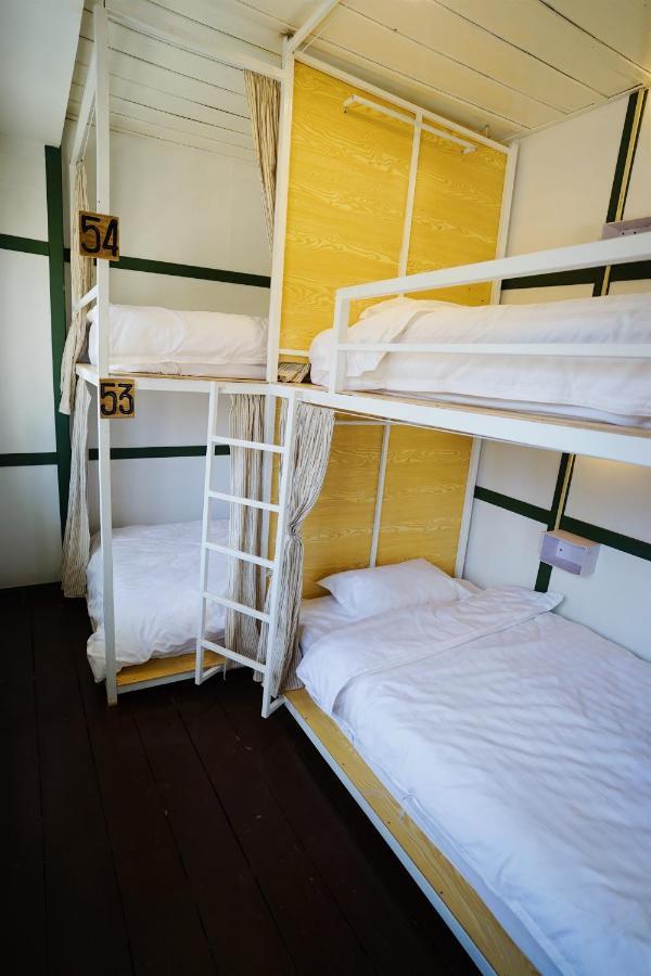 Barn Laos Hostel Vientiane Exterior foto